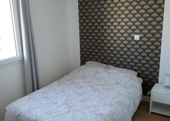 Escale Montferrandaise Апартаменты Клермон-Ферран