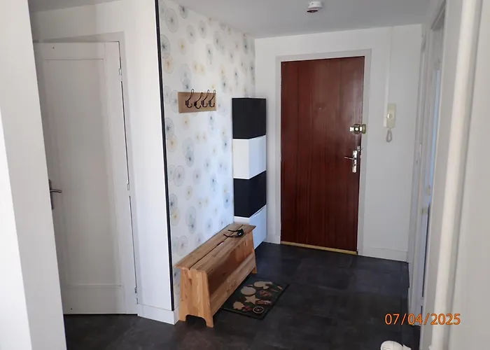 Escale Montferrandaise Апартаменты Клермон-Ферран